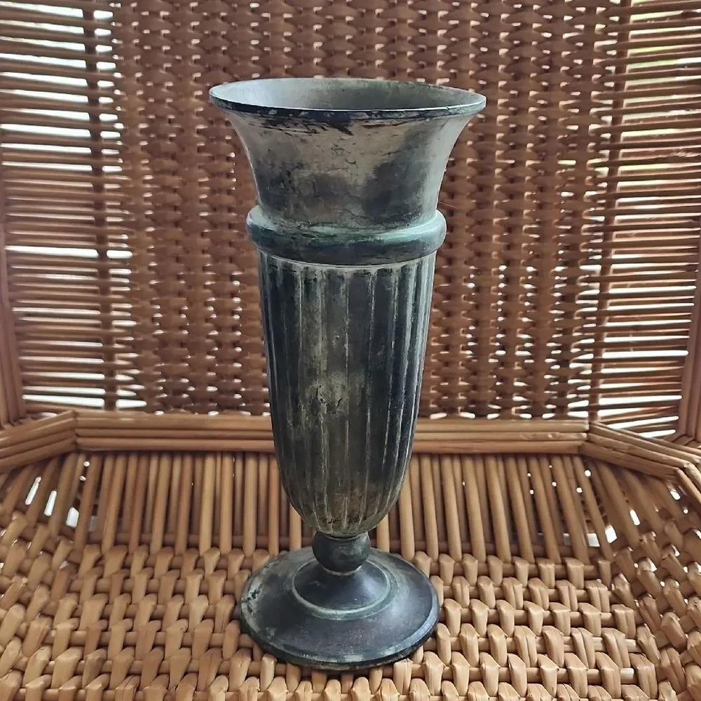 Verdigris Patina Bronze Vase Chalice Trumpet Flare Vintage Pedestal Vase - Picture 3 of 8